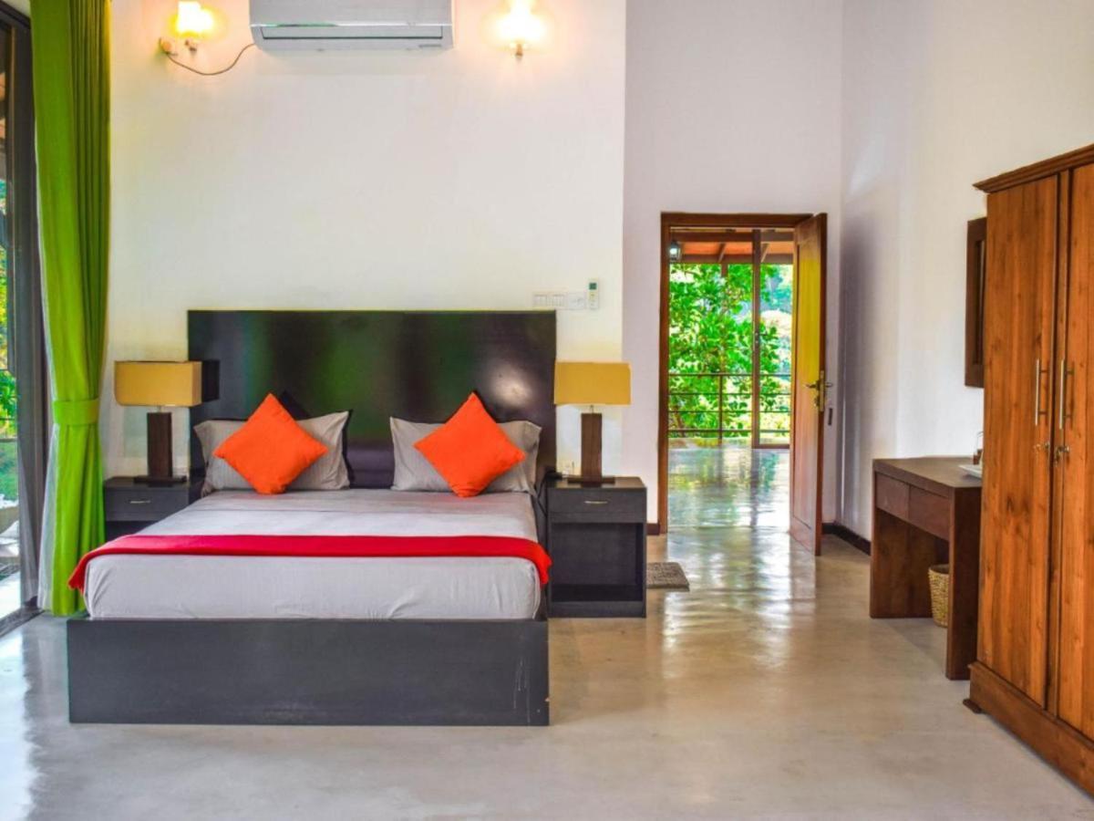 Aqua Exotica Wellness Retreat Hotel Gampola Buitenkant foto